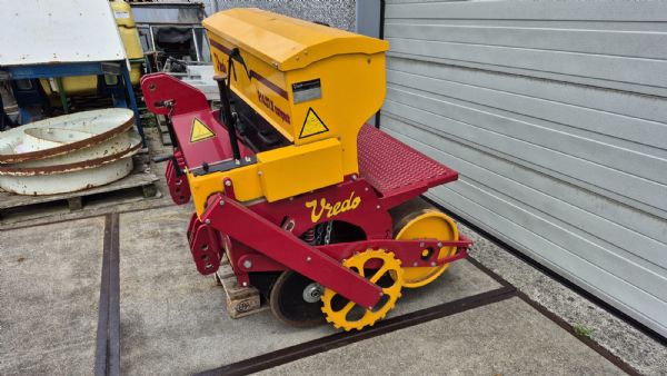 Vredo DZ 214.7.5